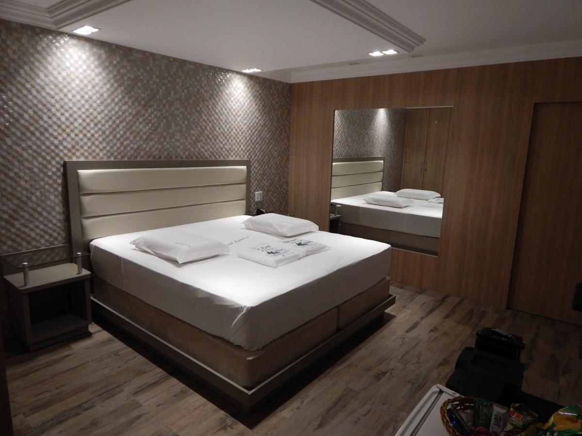 Motel Aquarius Ponta Grossa  Extérieur photo